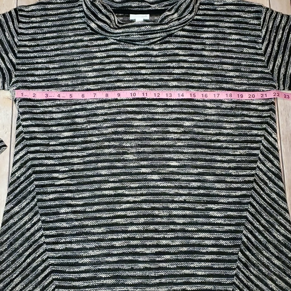 J. Jill Black & White Cowl Neck Tunic Sweater - Picture 7 of 9
